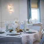 Palmera Inn and Suites 